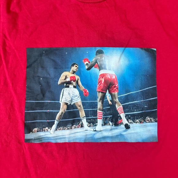 Muhammad Ali “Rumble, Young Man, Rumble” Red Large T-shirt by Shoe Palace Shirt - Picture 2 of 9